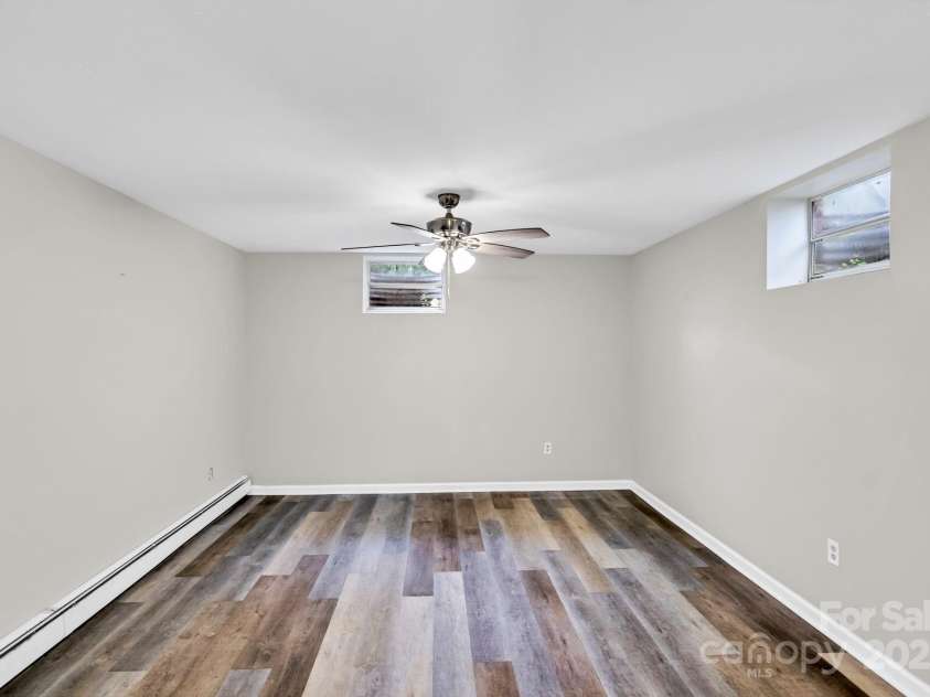 1277 Park Vista Road, West Jefferson, NC 28694.  MLS# CAR4290622, YatesRealty ID 33046. Den