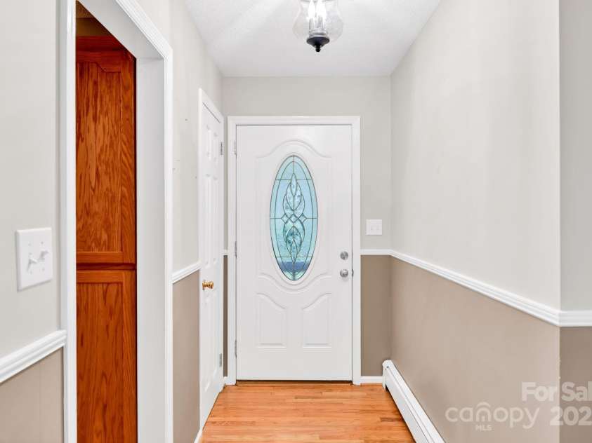 1277 Park Vista Road, West Jefferson, NC 28694.  MLS# CAR4290622, YatesRealty ID 33046. Entrance