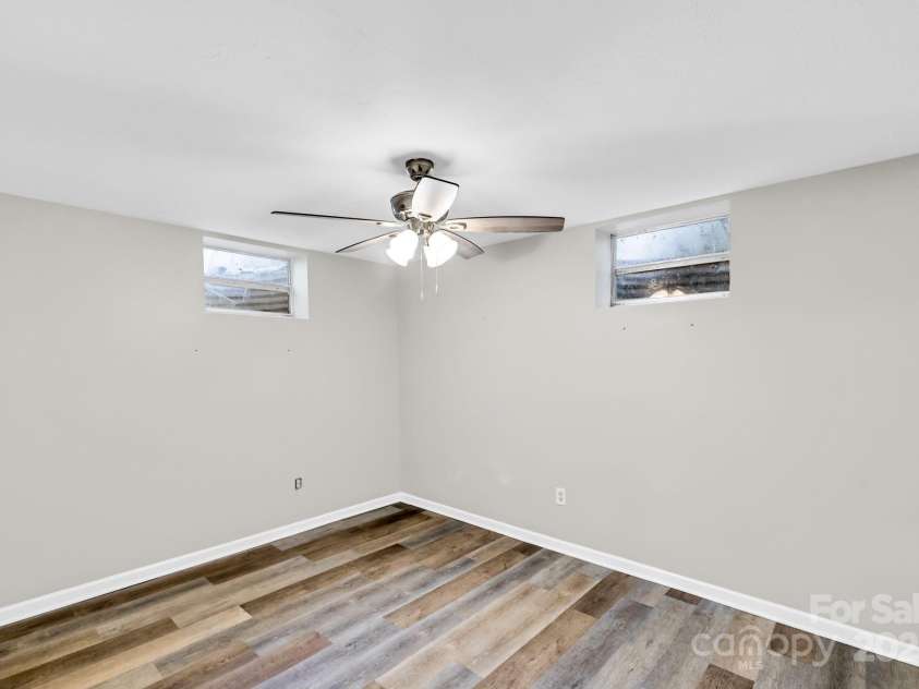 1277 Park Vista Road, West Jefferson, NC 28694.  MLS# CAR4290622, YatesRealty ID 33046. Exercise Room