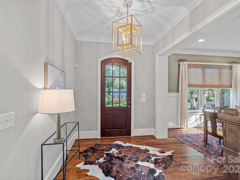 532 Ashworth Road, Charlotte, NC 28211.  MLS# CAR4288517, YatesRealty ID 33047. 