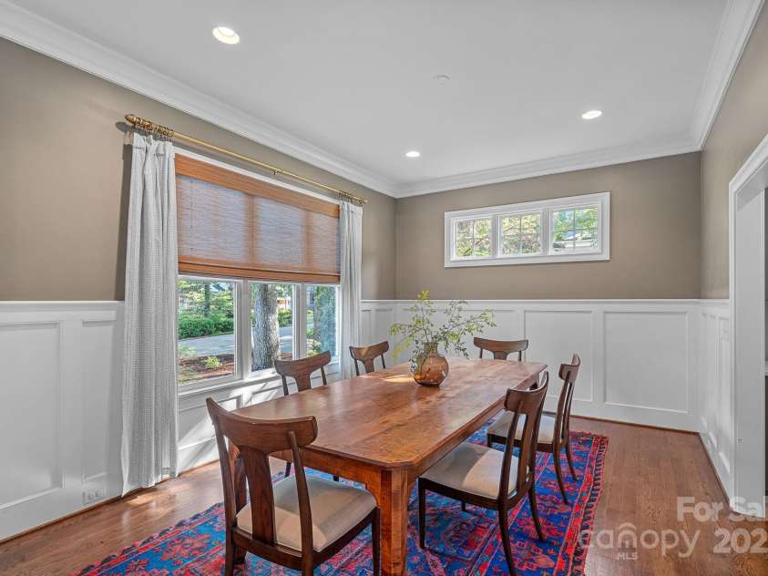 532 Ashworth Road, Charlotte, NC 28211.  MLS# CAR4288517, YatesRealty ID 33047. 