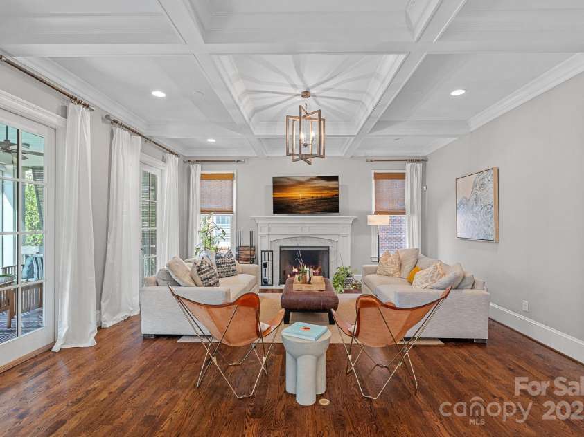 532 Ashworth Road, Charlotte, NC 28211.  MLS# CAR4288517, YatesRealty ID 33047. 