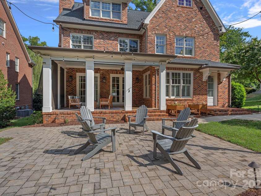 532 Ashworth Road, Charlotte, NC 28211.  MLS# CAR4288517, YatesRealty ID 33047. 
