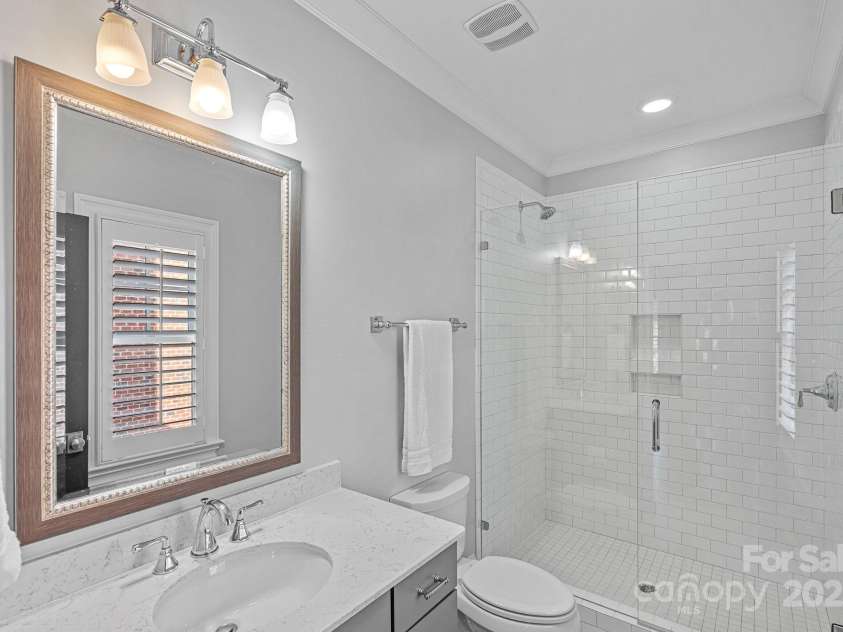 532 Ashworth Road, Charlotte, NC 28211.  MLS# CAR4288517, YatesRealty ID 33047. Bedroom 4 full bath