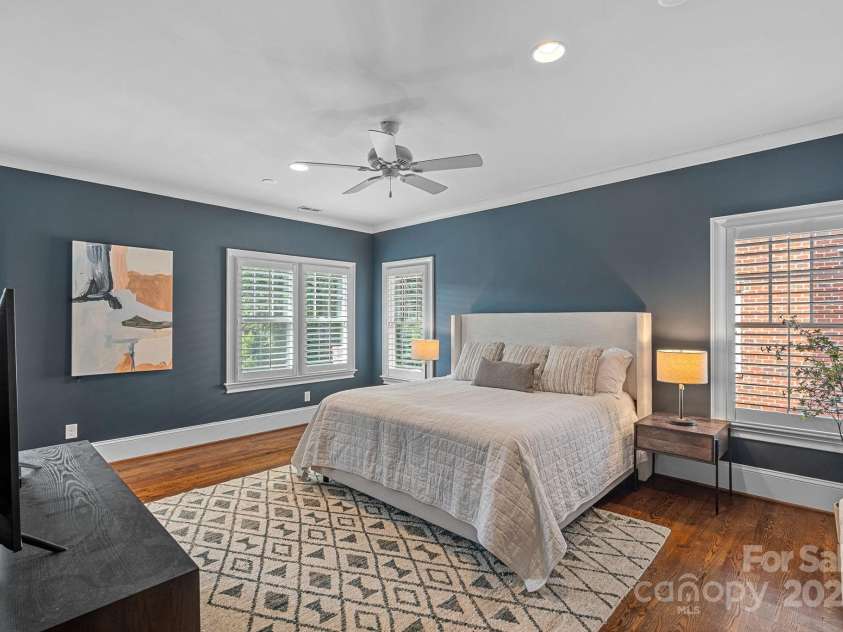 532 Ashworth Road, Charlotte, NC 28211.  MLS# CAR4288517, YatesRealty ID 33047. Upstairs primary bedroom