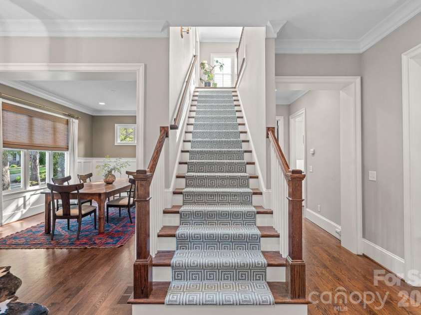 532 Ashworth Road, Charlotte, NC 28211.  MLS# CAR4334296, YatesRealty ID 33047. 