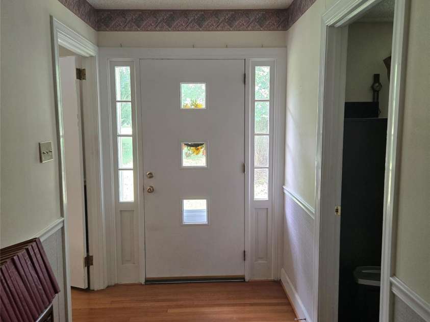 115 Cherry Blossom Lane, Stony Point, NC 28678.  MLS# CAR4292262, YatesRealty ID 33048. Foyer