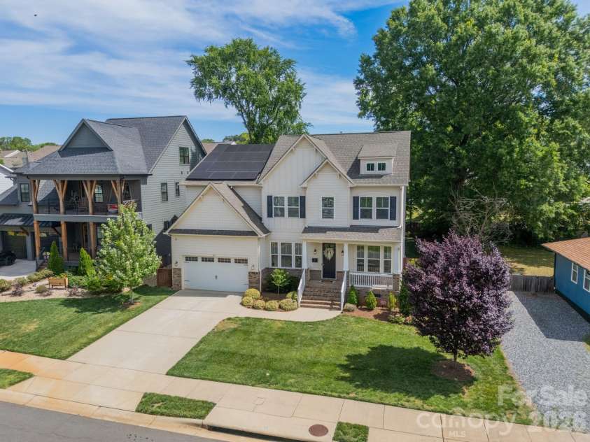 515 Greystone Road, Charlotte, NC 28209.  MLS# CAR4390837, YatesRealty ID 33048. 