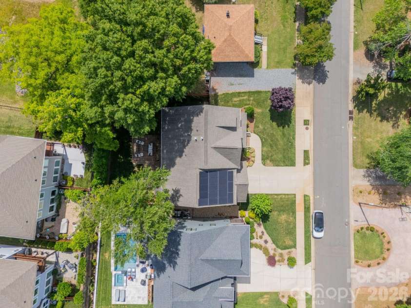 515 Greystone Road, Charlotte, NC 28209.  MLS# CAR4390837, YatesRealty ID 33048. 