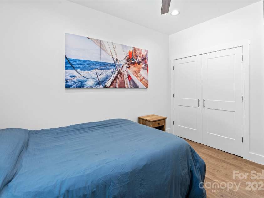 95 Windy Park Way, Candler, NC 28715.  MLS# CAR4285485, YatesRealty ID 33049. 