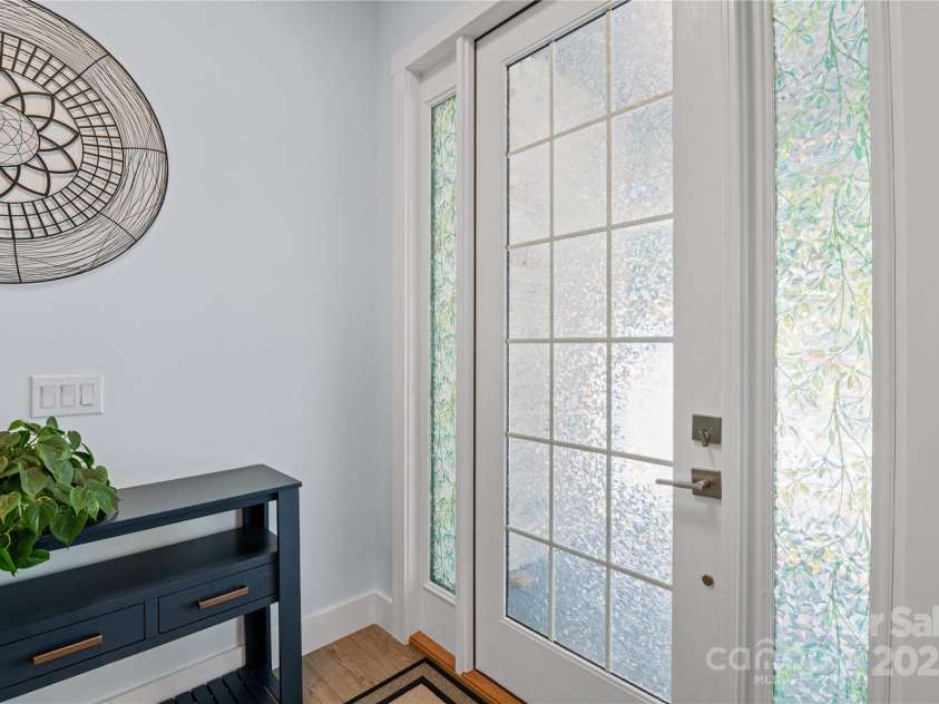 95 Windy Park Way, Candler, NC 28715.  MLS# CAR4285485, YatesRealty ID 33049. 