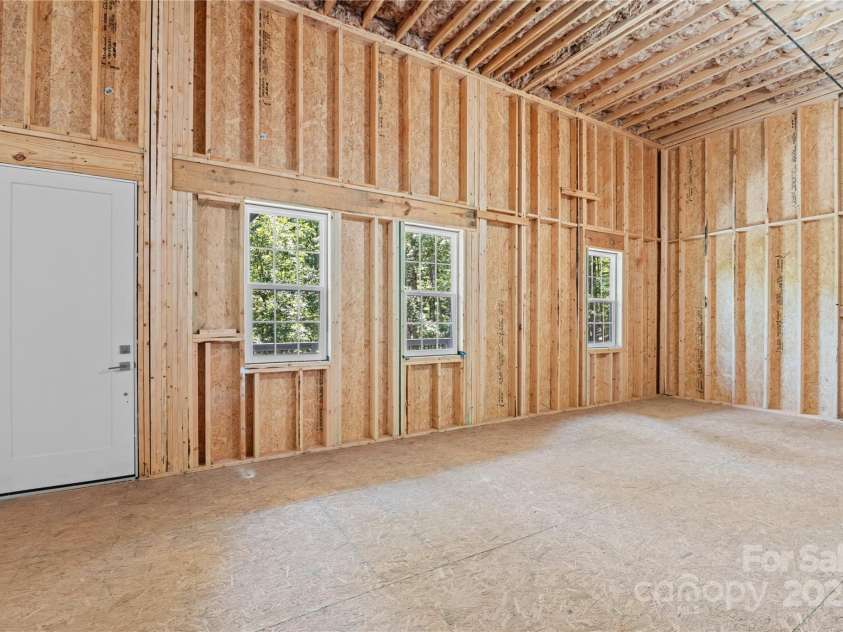 95 Windy Park Way, Candler, NC 28715.  MLS# CAR4285485, YatesRealty ID 33049. 