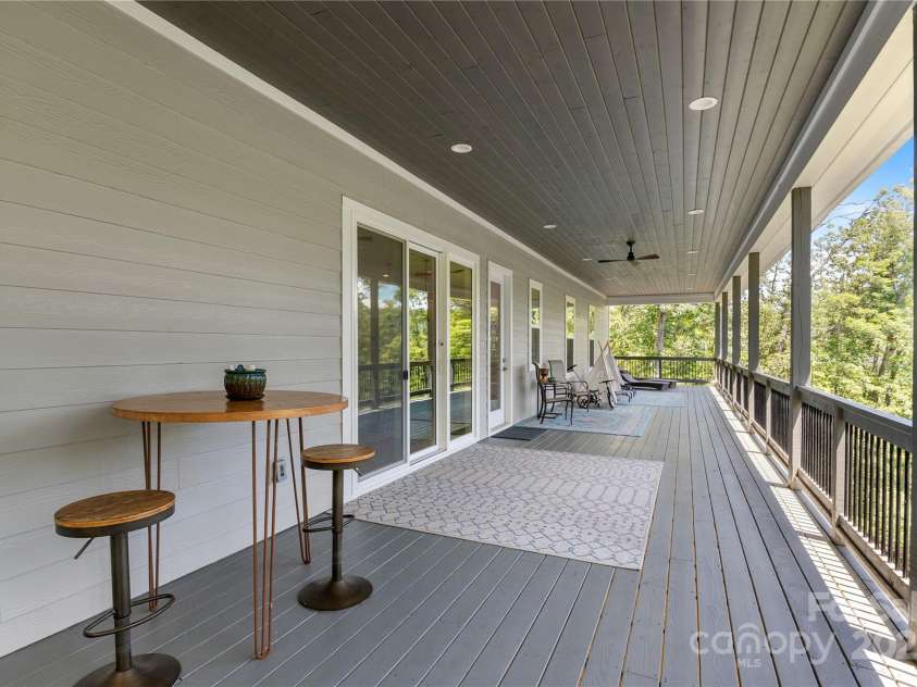 95 Windy Park Way, Candler, NC 28715.  MLS# CAR4285485, YatesRealty ID 33049. 