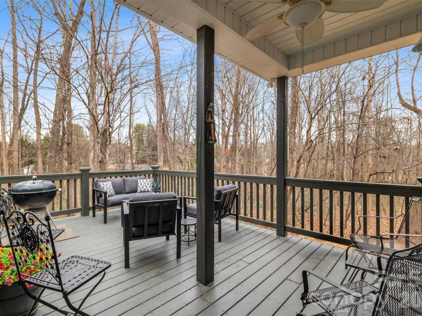 115 Oak Drive, Boonville, NC 27011.  MLS# CAR4341130, YatesRealty ID 3305. 