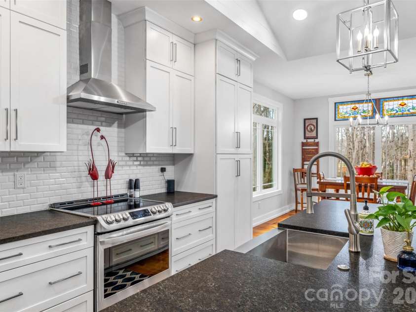 115 Oak Drive, Boonville, NC 27011.  MLS# CAR4341130, YatesRealty ID 3305. 