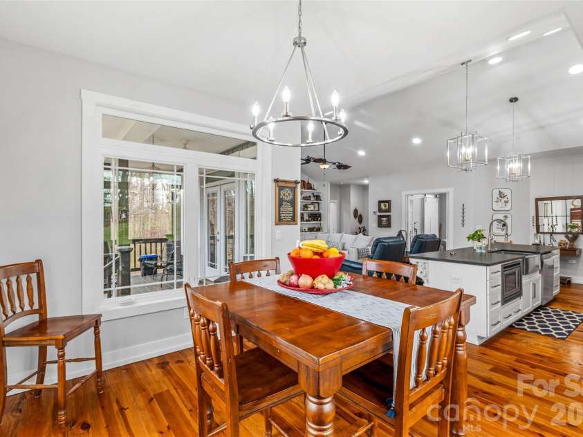 115 Oak Drive, Boonville, NC 27011.  MLS# CAR4341130, YatesRealty ID 3305. 