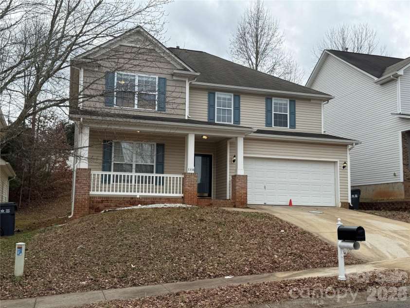 3338 Crutchfield Place, Charlotte, NC 28213.  MLS# CAR4355102, YatesRealty ID 3305. 