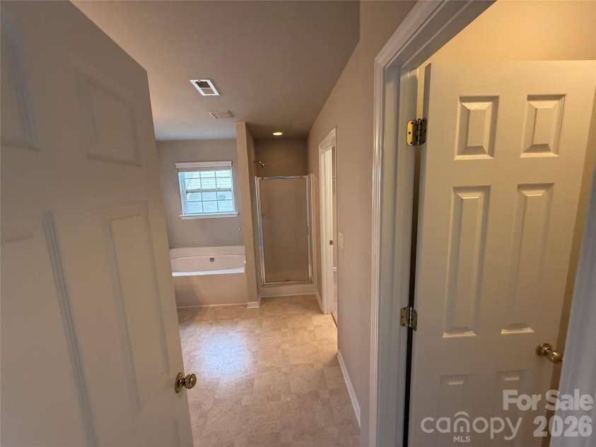 3338 Crutchfield Place, Charlotte, NC 28213.  MLS# CAR4355102, YatesRealty ID 3305. 