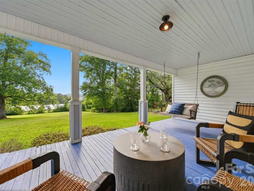 255 Wildwood Road, Lenoir, NC 28645.  MLS# CAR4395168, YatesRealty ID 33050. Charming Front Porch