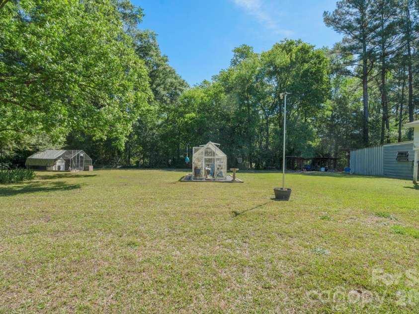 1599 Hillcrest Avenue, Lancaster, SC 29720.  MLS# CAR4378350, YatesRealty ID 33055. 1599 Hillcrest
