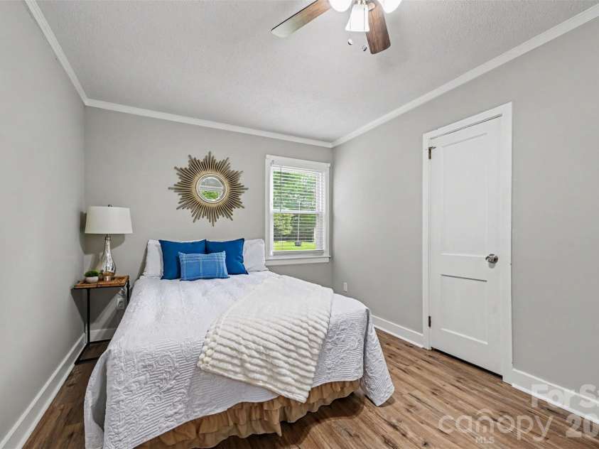 1599 Hillcrest Avenue, Lancaster, SC 29720.  MLS# CAR4378350, YatesRealty ID 33055. 1599 Hillcrest
