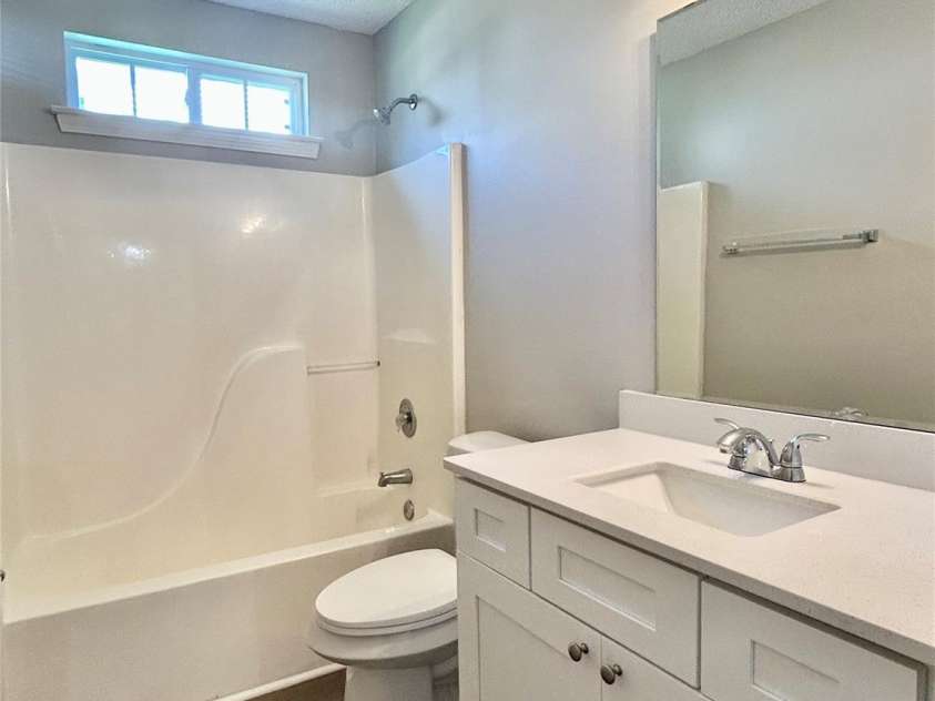 5103 Timbertop Lane, Charlotte, NC 28215.  MLS# CAR4260288, YatesRealty ID 33057. 