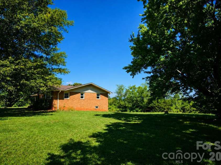 360 Davenport Road, Rutherfordton, NC 28139.  MLS# CAR4396430, YatesRealty ID 33058. 