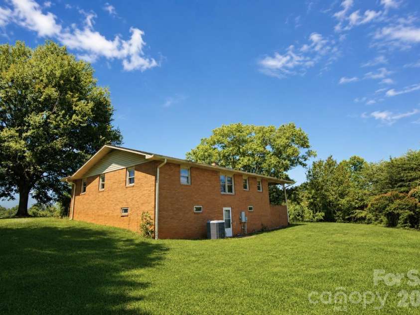 360 Davenport Road, Rutherfordton, NC 28139.  MLS# CAR4396430, YatesRealty ID 33058. 