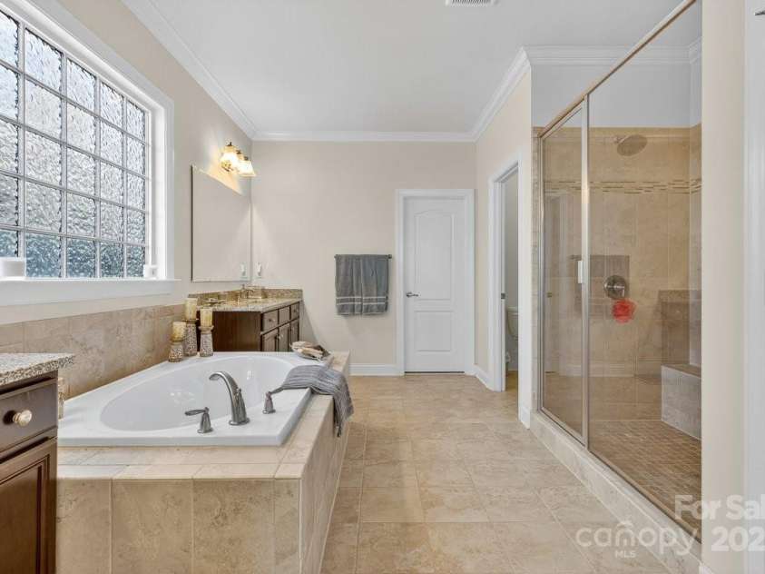 10684 Skipping Rock Lane, Concord, NC 28027.  MLS# CAR4287664, YatesRealty ID 33059. 