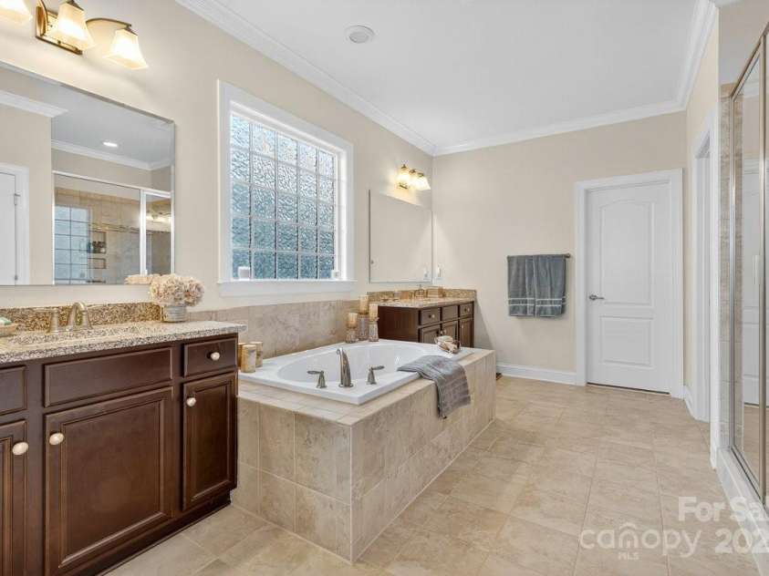 10684 Skipping Rock Lane, Concord, NC 28027.  MLS# CAR4287664, YatesRealty ID 33059. 