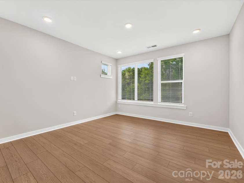 1144 Bismuth Lane, Charlotte, NC 28211.  MLS# CAR4355308, YatesRealty ID 3306. 