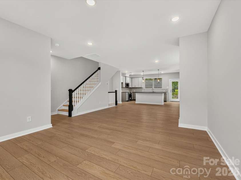 1144 Bismuth Lane, Charlotte, NC 28211.  MLS# CAR4355308, YatesRealty ID 3306. 