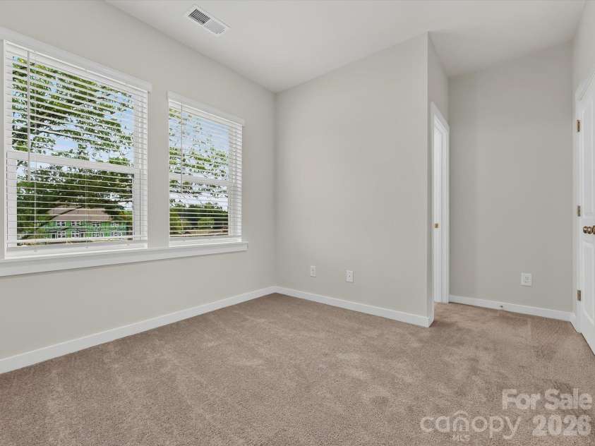 1144 Bismuth Lane, Charlotte, NC 28211.  MLS# CAR4355308, YatesRealty ID 3306. 