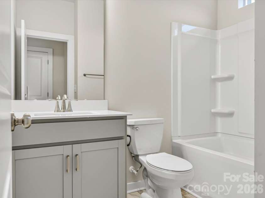 1144 Bismuth Lane, Charlotte, NC 28211.  MLS# CAR4355308, YatesRealty ID 3306. 