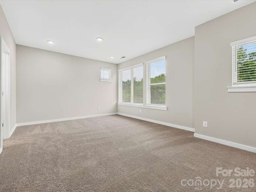 1144 Bismuth Lane, Charlotte, NC 28211.  MLS# CAR4355308, YatesRealty ID 3306. 