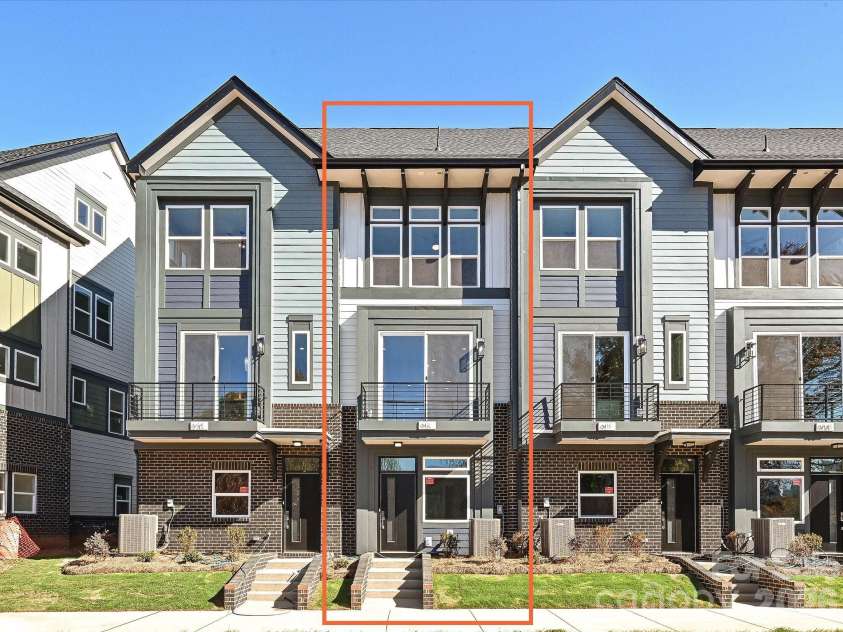 916 Callahan Street, Charlotte, NC 28206.  MLS# CAR4208865, YatesRealty ID 3306. 