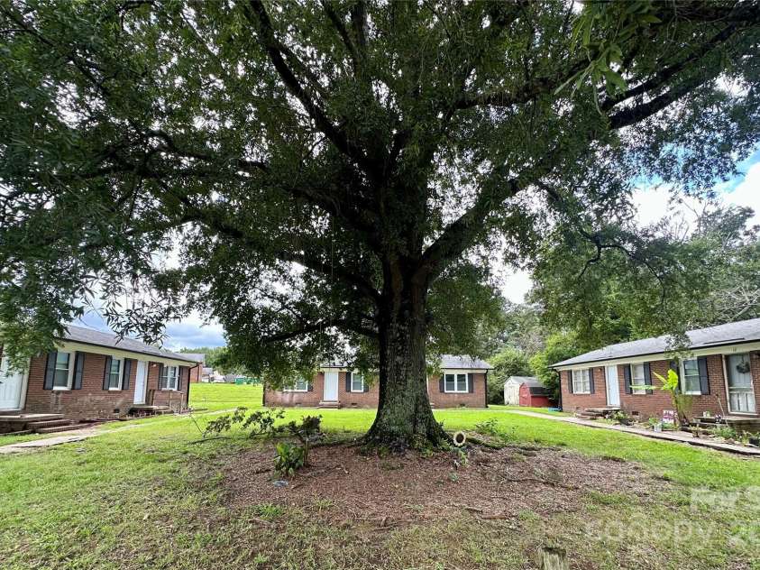 48708 Highway 52 Highway, Richfield, NC 28137.  MLS# CAR4293668, YatesRealty ID 33060. 