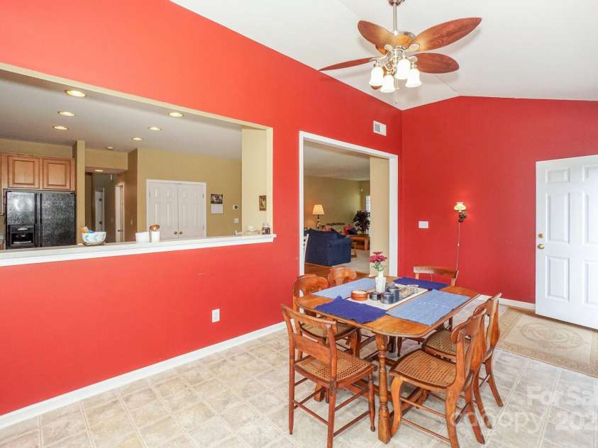 6873 Lakecrest Court, Denver, NC 28037.  MLS# CAR4270515, YatesRealty ID 33061. 