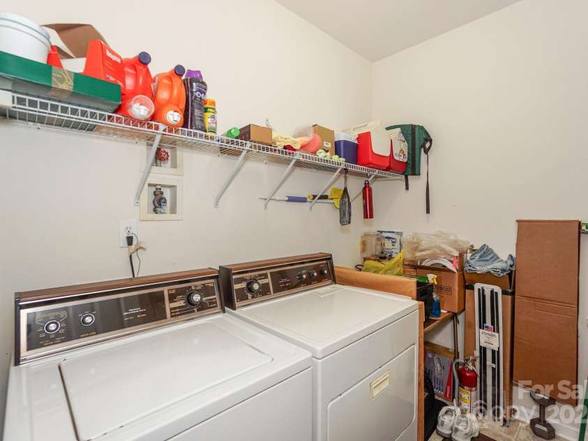 6873 Lakecrest Court, Denver, NC 28037.  MLS# CAR4270515, YatesRealty ID 33061. 