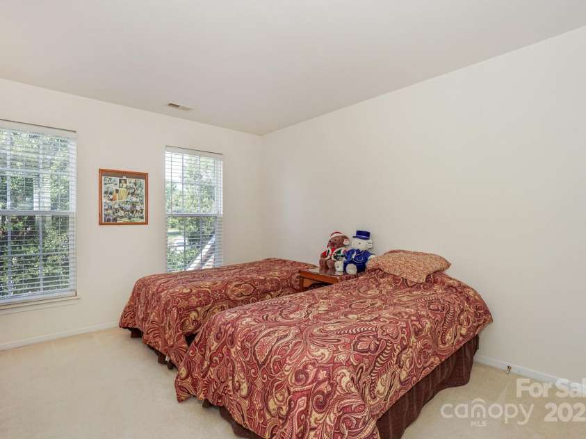 6873 Lakecrest Court, Denver, NC 28037.  MLS# CAR4270515, YatesRealty ID 33061. 