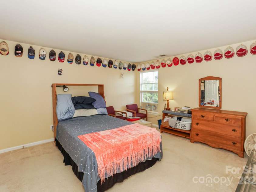 6873 Lakecrest Court, Denver, NC 28037.  MLS# CAR4270515, YatesRealty ID 33061. 