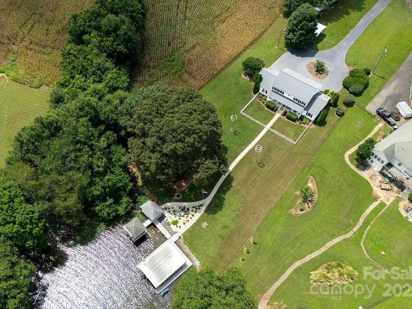 46338 Chase Point Drive, Norwood, NC 28128.  MLS# CAR4292047, YatesRealty ID 33062. 