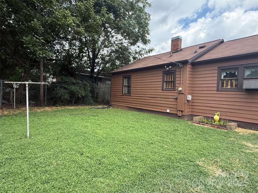 1614 Norwood Street, Lenoir, NC 28645.  MLS# CAR4287801, YatesRealty ID 33065. 