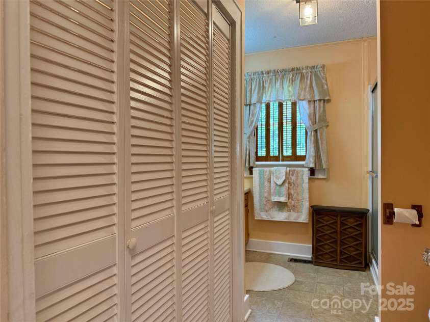 1614 Norwood Street, Lenoir, NC 28645.  MLS# CAR4287801, YatesRealty ID 33065. 