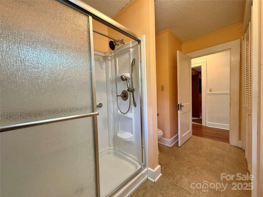 1614 Norwood Street, Lenoir, NC 28645.  MLS# CAR4287801, YatesRealty ID 33065. 