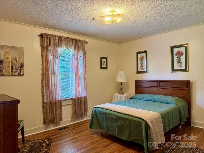 1614 Norwood Street, Lenoir, NC 28645.  MLS# CAR4287801, YatesRealty ID 33065. 