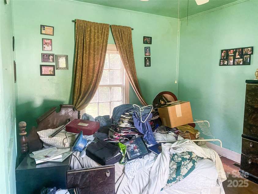 316 Union Street, Maiden, NC 28650.  MLS# CAR4292972, YatesRealty ID 33066. Bedroom