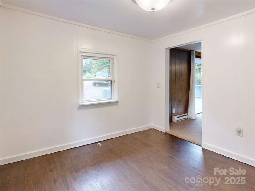 120 Harrison Street, Swannanoa, NC 28778.  MLS# CAR4292286, YatesRealty ID 33068. Dining room