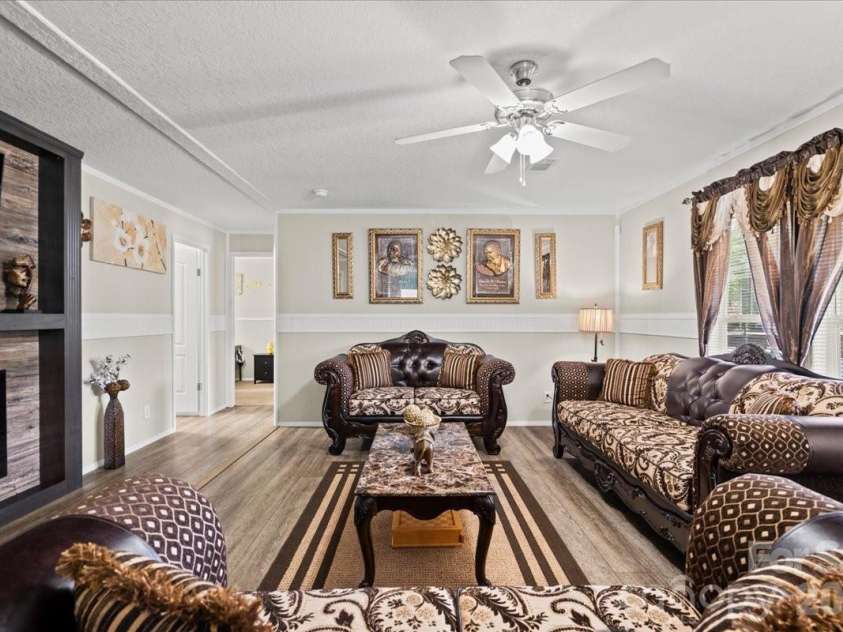 187 Central Place Lane, Pageland, SC 29728.  MLS# CAR4394264, YatesRealty ID 33069. 