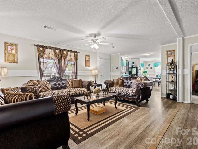 187 Central Place Lane, Pageland, SC 29728.  MLS# CAR4394264, YatesRealty ID 33069. 